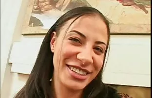 Obserwuje kaczki z dwoma darmowa galeria porno ostrzami i dwoma chudymi kurczakami.