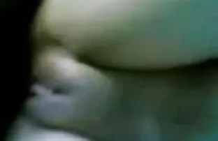 Żona robi męża sex galerie darmowe swoim mężem razem na krześle