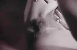 Ci dwaj mężczyźni przyciągają dla erotyczne zdjęcia za darmo nich pomocnika
